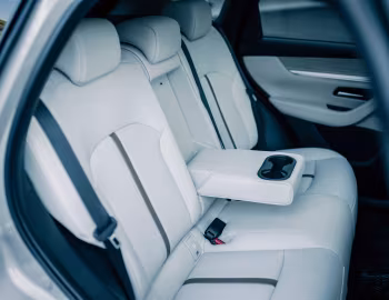 Interior Mazda CX-60 XD-HYBRID Premium Modern [Japan] '2022–pr.