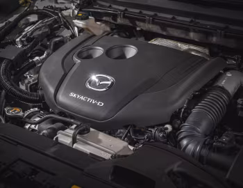 Bajo el capó Mazda CX-8 [Australia] '2021–22