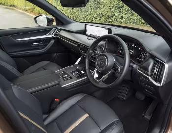 Interior Mazda CX-80 e-Skyactiv PHEV AWD Homura Plus [UK-spec] '2024–pr.