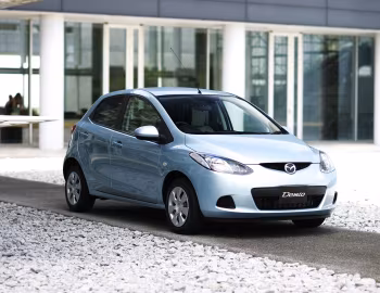 Mazda Demio '07.2007–06.2011