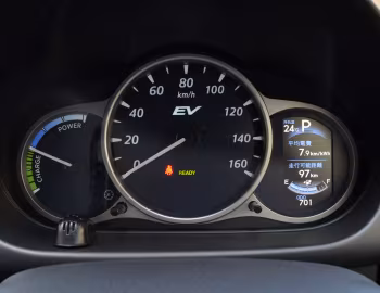 Torpedo Mazda Demio EV '2012–13