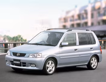 Mazda Demio LX-S [Japan] (DW3W) '12.1999–06.2001