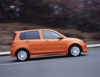 Mazda Demio Sport (DY5W) '08.2002–04.2005