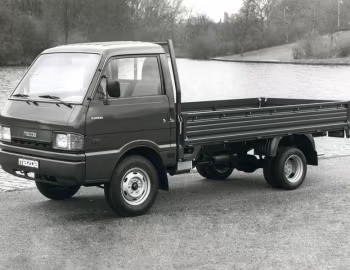 Mazda E2000 Pickup '1983–89