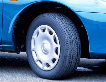 Mazda Lantis Type G 1800 [Japan] (E-CBA8P) '09.1993–07.1995