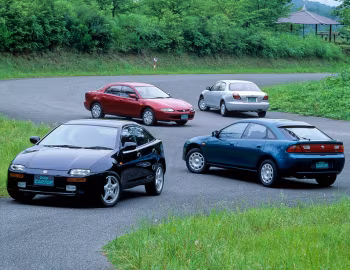 Mazda Lantis Type R 2000, Mazda Lantis Type X 2000, Mazda Lantis Type G 1800, Mazda Lantis Type X 1800
