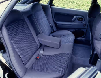 Interior Mazda Lantis Type R 2000 [Japan] (E-CBAEP) '09.1993–07.1995