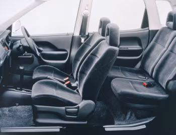 Interior Mazda Laputa '10.2000–12.2005