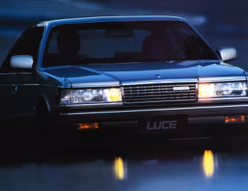 Mazda Luce 4-door Hardtop '09.1986–91