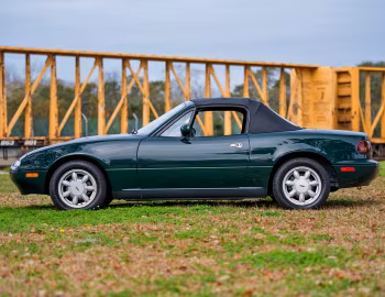 1991 Mazda Miata SE [US-spec] (NA) '03.1990–03.1991