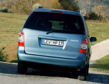 Mazda MPV [Worldwide] '2003–06