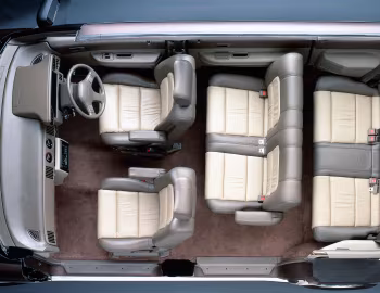 Interior Mazda MPV [Japan] (E-LVEW) '01.1990–10.1991