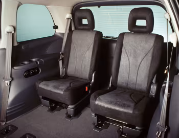 Interior Mazda MPV [Worldwide] (LW) '04.2002–10.2003