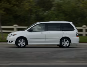 2004–06 Mazda MPV [North America] '2003–06