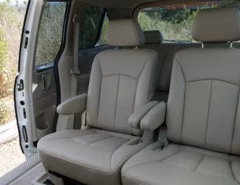 Interior 2004–06 Mazda MPV [North America] '2003–06