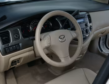 Interior 2004–06 Mazda MPV [North America] '2003–06