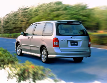 Mazda MPV [Japan] '06.1999–04.2002