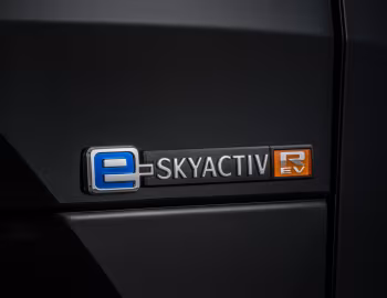 Mazda MX-30 e-Skyactiv R-EV "Edition R" [Worldwide] '2023–pr.