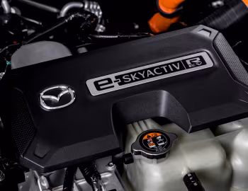 Bajo el capó Mazda MX-30 e-Skyactiv R-EV "Edition R" [Worldwide] '2023–pr.