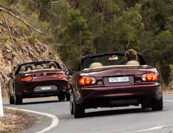Mazda MX-5 '1989–pr.