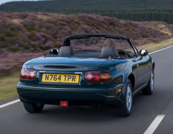 Mazda MX-5 [UK-spec] (NA) '1993–10.1997