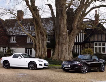 Mazda MX-5 Roadster-Coupe "Venture" & Mazda MX-5 Roadster "Venture" (NC) '2012