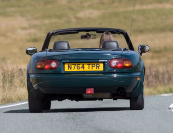 Mazda MX-5 [UK-spec] (NA) '1993–10.1997