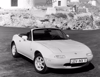 Mazda MX-5 [Worldwide] (NA) '1993–10.1997