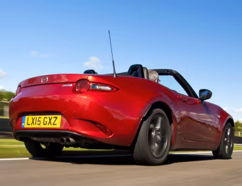 Mazda MX-5 [UK-spec] (ND) '2015–pr.