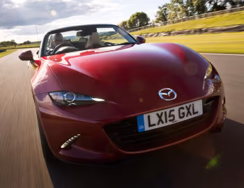 Mazda MX-5 [UK-spec] (ND) '2015–pr.