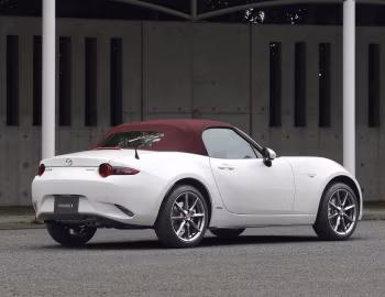 Mazda MX-5 "100th Anniversary" [EU-spec] (ND) '2020