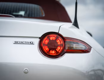 Mazda MX-5 "100th Anniversary" [UK-spec] (ND) '2020