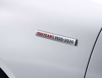 Mazda MX-5 "100th Anniversary" [EU-spec] (ND) '2020