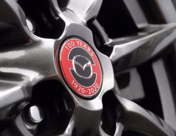 Mazda MX-5 "100th Anniversary" [EU-spec] (ND) '2020