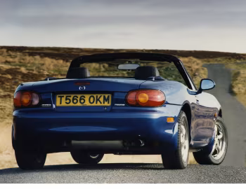 Mazda MX-5 "10th Anniversary" [UK-spec] (NB1) '04–06.1999
