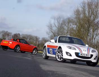 Mazda MX-5 "20th Anniversary" [UK-spec] (NC2) '2010
