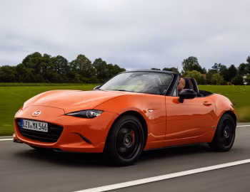 Mazda MX-5 "30th Anniversary" [Worldwide] (ND) '2019–pr.