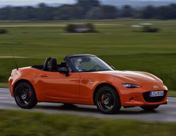 Mazda MX-5 "30th Anniversary" [Worldwide] (ND) '2019–pr.