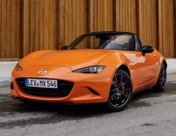 Mazda MX-5 "30th Anniversary" [Worldwide] (ND) '2019–pr.