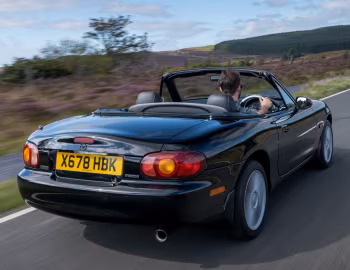 Mazda MX-5 "Jasper Conran" [UK-spec] (NB1) '07.2000–03.2001