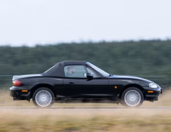 Mazda MX-5 "Jasper Conran" [UK-spec] (NB1) '07.2000–03.2001