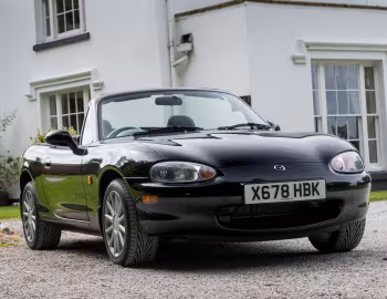 Mazda MX-5 "Jasper Conran" [UK-spec] (NB1) '07.2000–03.2001