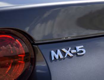Mazda MX-5 "Kizuna" [UK-spec] (ND) '2023