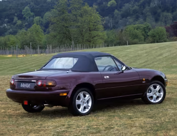 Mazda MX-5 "Merlot" [UK-spec] (NA) '06–10.1996