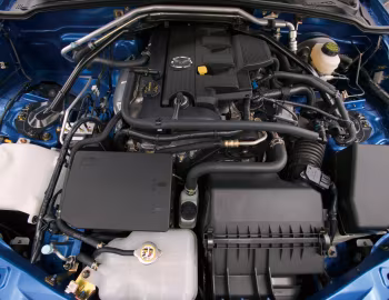 Bajo el capó 2006–08 Mazda MX-5 Miata (NC1) '2005–08