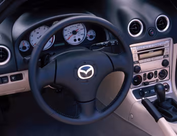 Panel frontal 2004–05 Mazda MX-5 Miata LS Appearance Package 2 [North America] (NB2) '2003–05