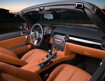 Інтэр'ер 2006–08 Mazda MX-5 Miata (NC1) '2005–08