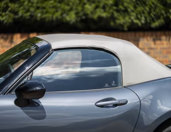 Mazda MX-5 "R-Sport" [UK-spec] (ND) '2020