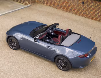 Mazda MX-5 "R-Sport" [UK-spec] (ND) '2020