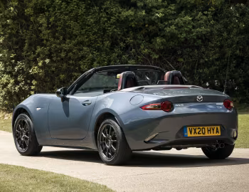 Mazda MX-5 "R-Sport" [UK-spec] (ND) '2020